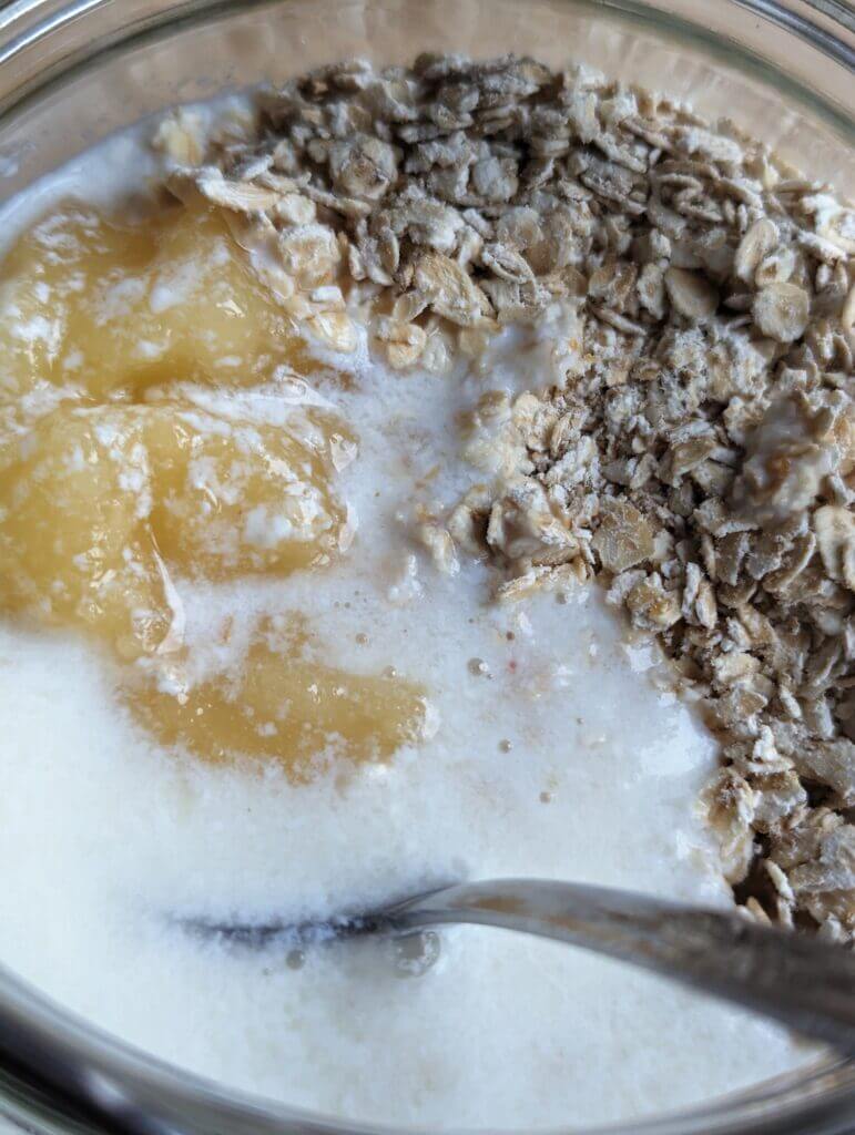 Milk kefir with oats and raw honey